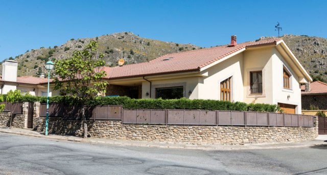 Casa Alba